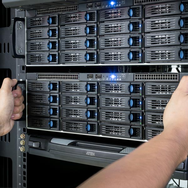 64101b07df297.jpg 服務器集群有哪些類型?.jpg